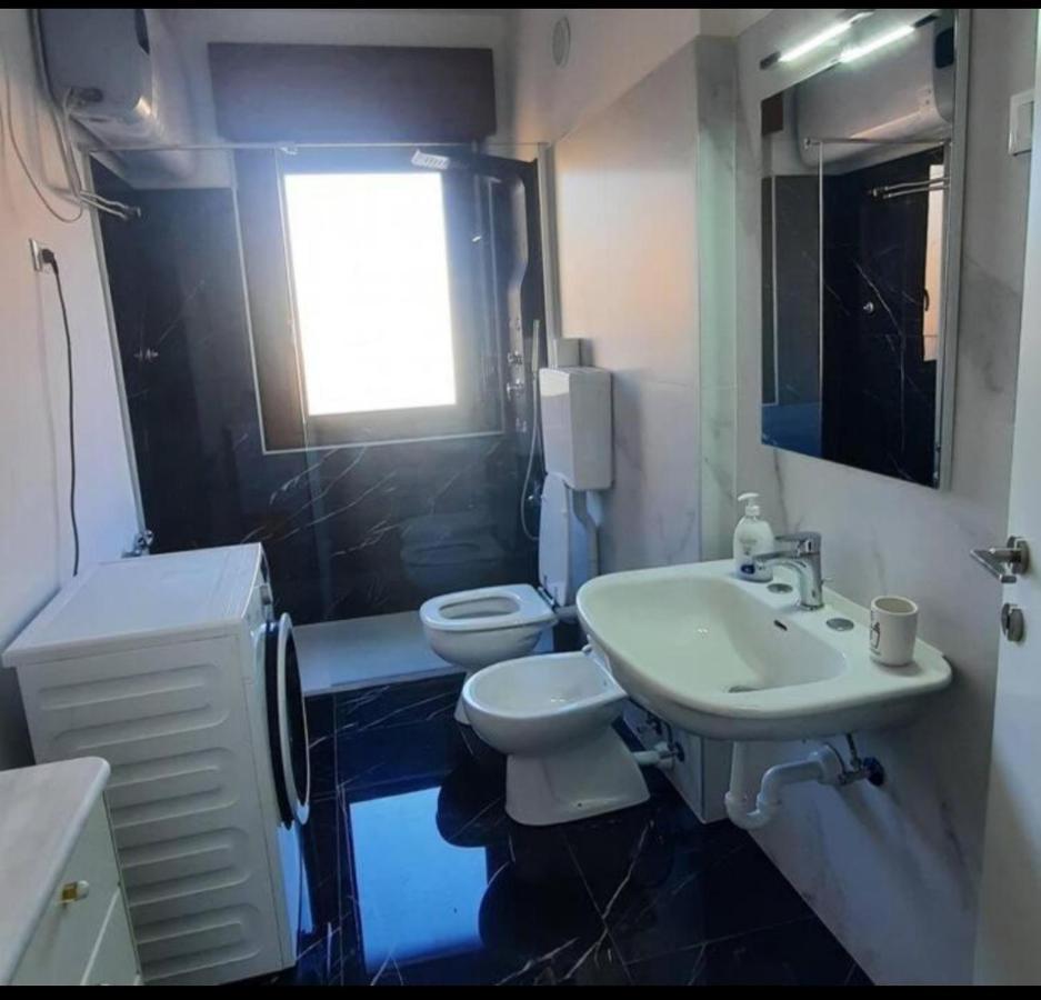 Verdisuite - Trento Centro - Parcheggio Privato Gratuito Ngoại thất bức ảnh